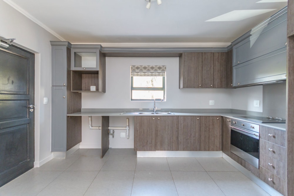 Apartment let in Bryanston - JBL1706463 Apartment let in Bryanston - JBL1706463