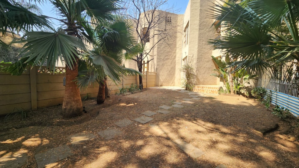 Townhouse to rent in Three Rivers Proper - 1VT1738318