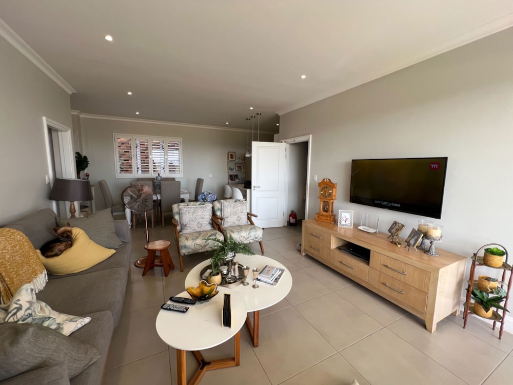 Retirement home for sale in Mount Edgecombe Retirement Village - 1MT1630182