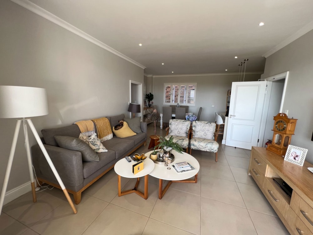 Retirement home for sale in Mount Edgecombe Retirement Village - 1MT1630182