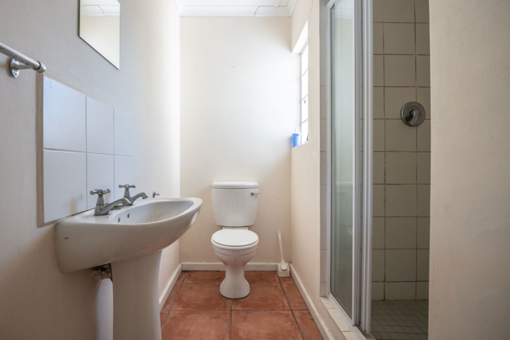 Apartment for sale in Sunnyside, Grahamstown, Makhanda - 1GC1627627