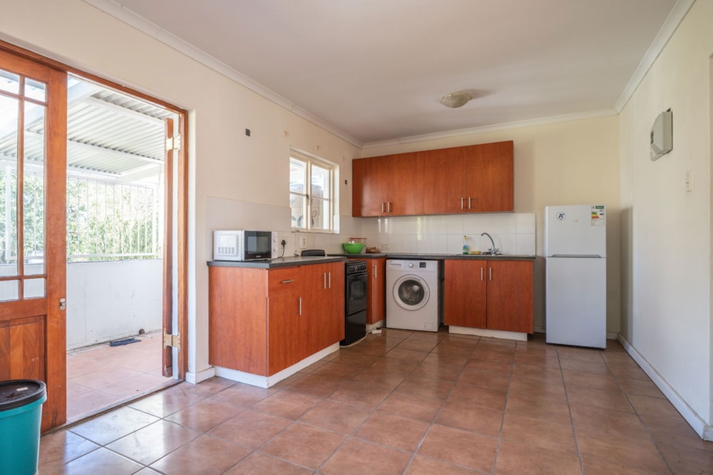 Apartment for sale in Sunnyside, Grahamstown, Makhanda - 1GC1627627
