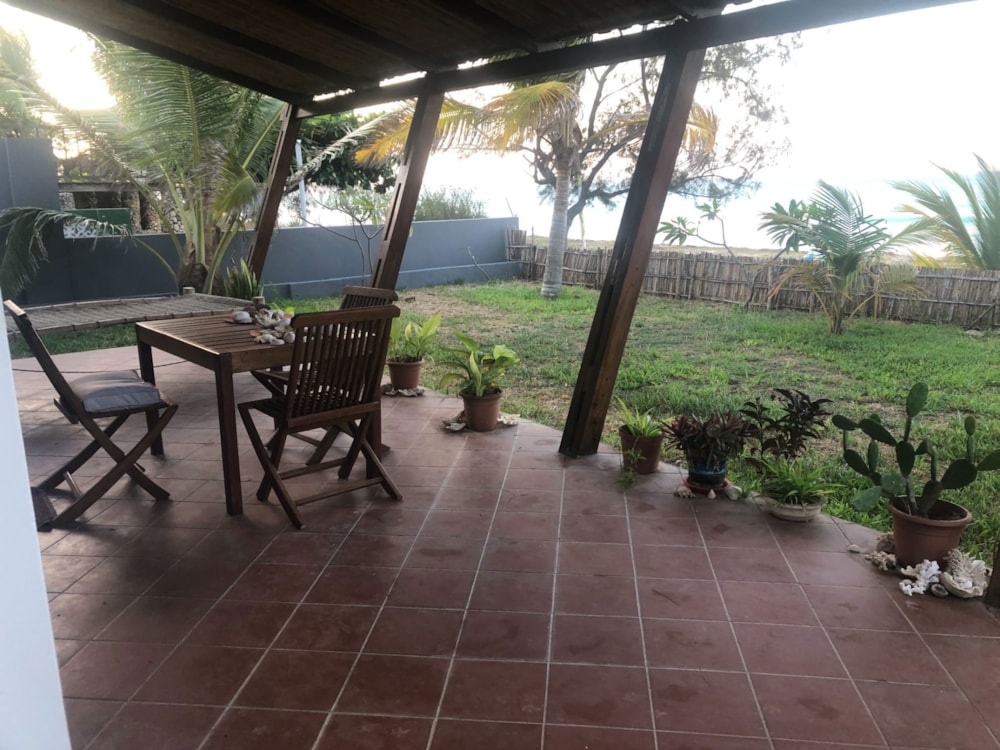 Beachfront villa for sale in Pemba, Cabo Delgado, Mozambique - 3MQ1624230