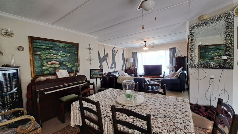 Townhouse for sale in Uvongo - 1PX1628700 Townhouse for sale in Uvongo - 1PX1628700