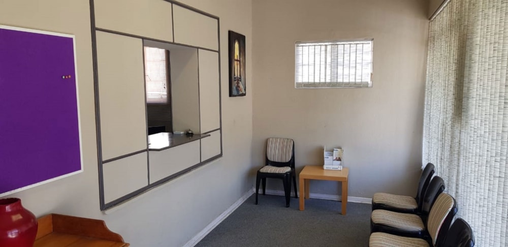 House for sale in Somerset East - 1KK1626574