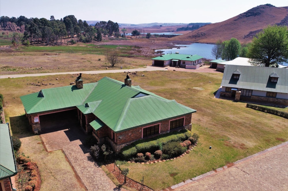 House for sale in Dullstroom - 1DS1630352