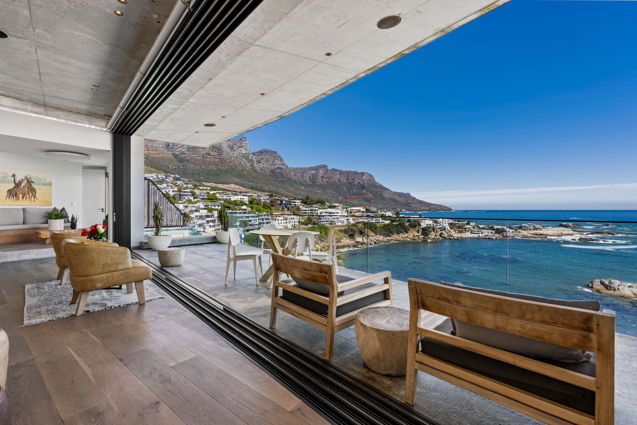 House sold in Camps Bay - AS1697455