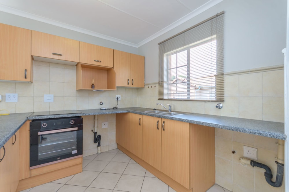 Apartment for sale in Brentwood Park, Benoni - EN1629128