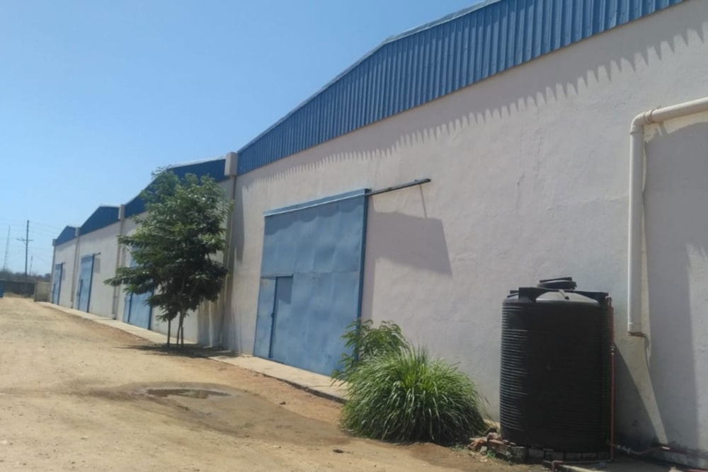 Commercial industrial property to rent in Tete, Tete, Mozambique - 3MQ1745709 Commercial industrial property to rent in Tete, Tete, Mozambique - 3MQ1745709