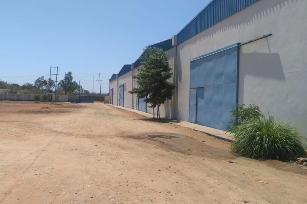 Commercial industrial property to rent in Tete, Tete, Mozambique - 3MQ1745709 Commercial industrial property to rent in Tete, Tete, Mozambique - 3MQ1745709