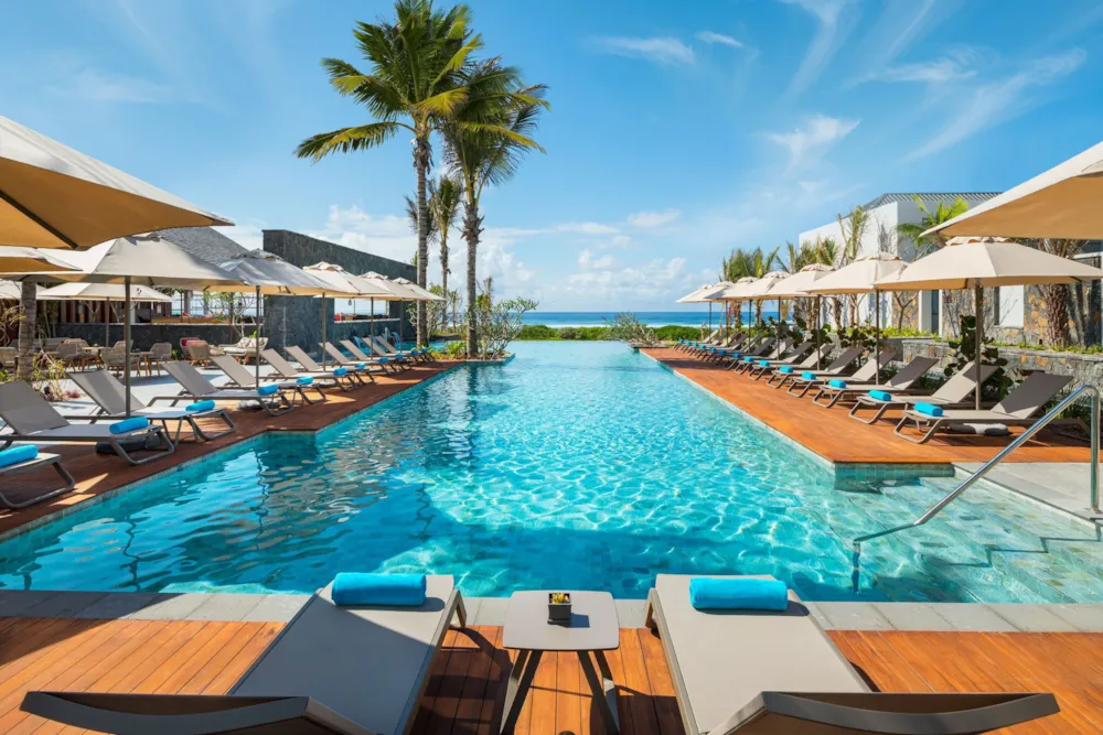 Beachfront villa for sale in Mahebourg, Mauritius - MUR1628308 Beachfront villa for sale in Mahebourg, Mauritius - MUR1628308