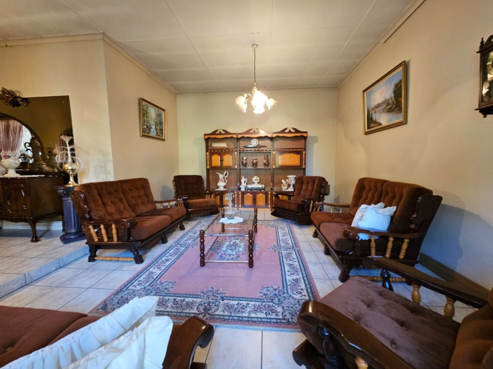 Smallholding for sale in Unitas Park - 1VT1629741