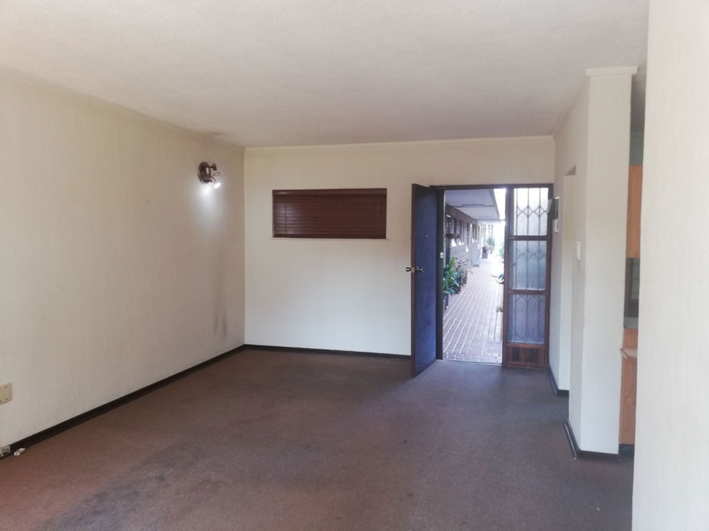 Apartment for sale in Three Rivers Proper - 1VT1700128 Apartment for sale in Three Rivers Proper - 1VT1700128