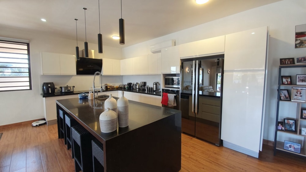 House for sale in Flic en Flac, Mauritius - MUR1709542 House for sale in Flic en Flac, Mauritius - MUR1709542