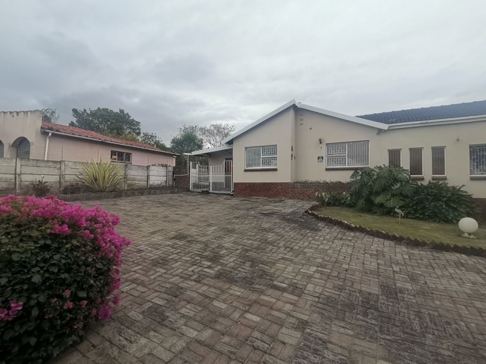 House for sale in King Williams Town (Qonce) - 1MH1629488