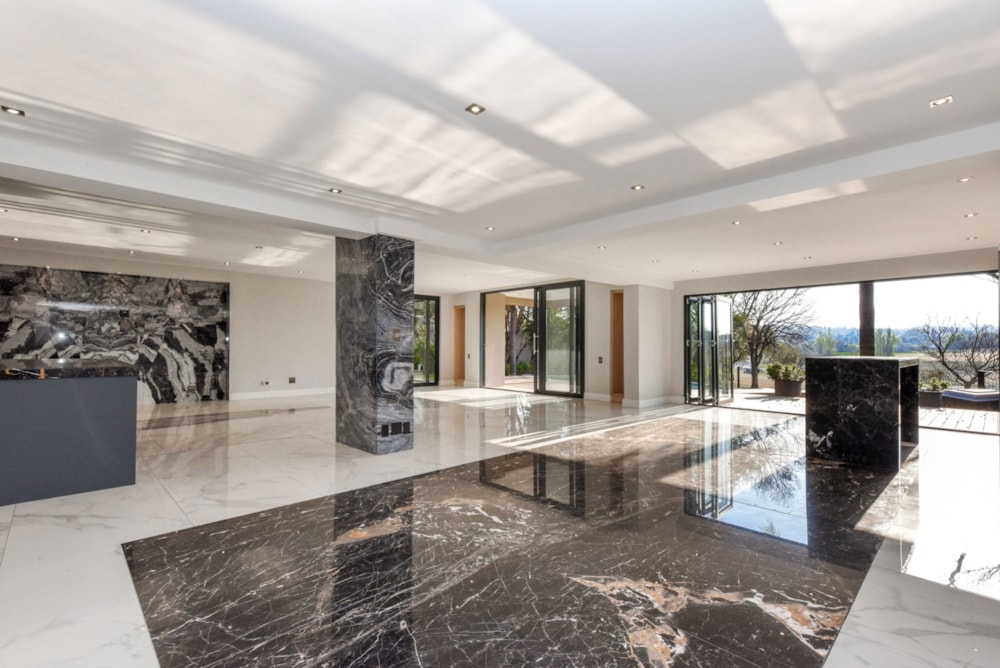 Golf estate house for sale in Dainfern Golf Estate - FW1629446 Golf estate house for sale in Dainfern Golf Estate - FW1629446