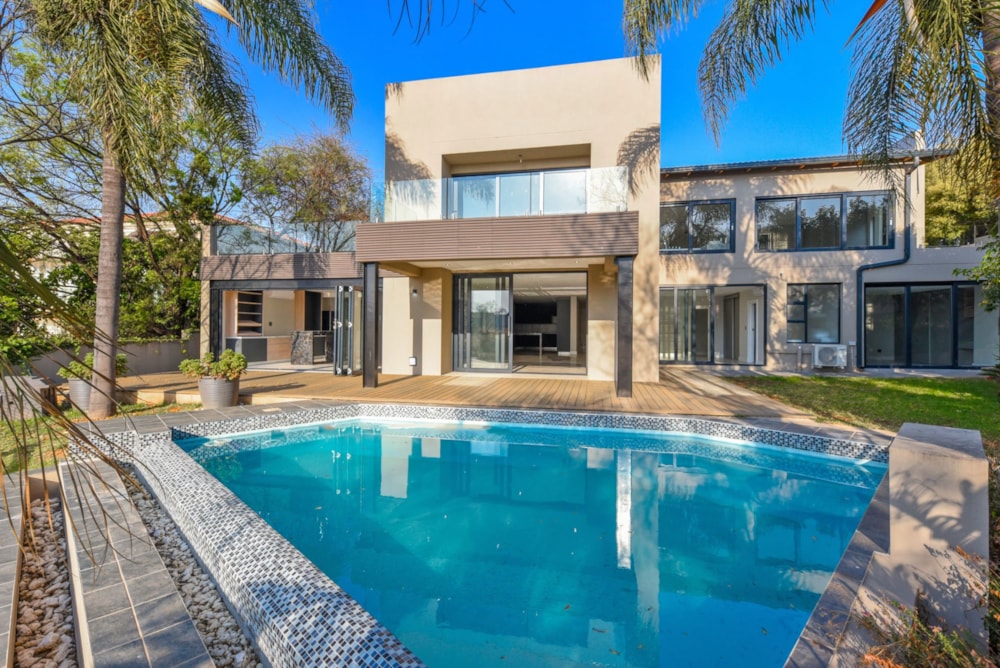 Golf estate house for sale in Dainfern Golf Estate - FW1629446 Golf estate house for sale in Dainfern Golf Estate - FW1629446