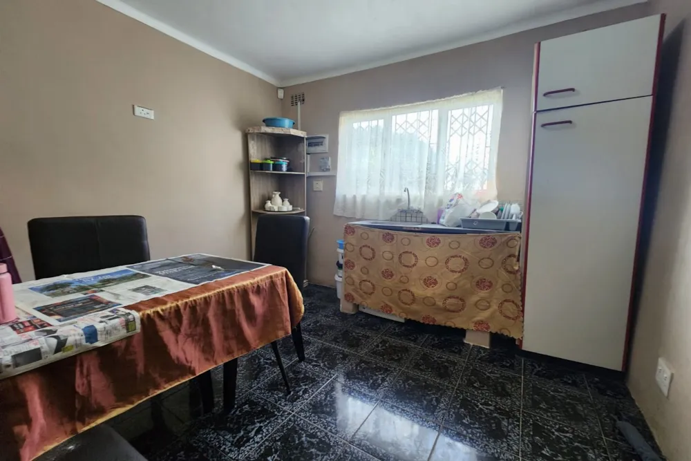 House for sale in Chatsworth, KwaZulu-Natal - 1WB1629619 House for sale in Chatsworth, KwaZulu-Natal - 1WB1629619