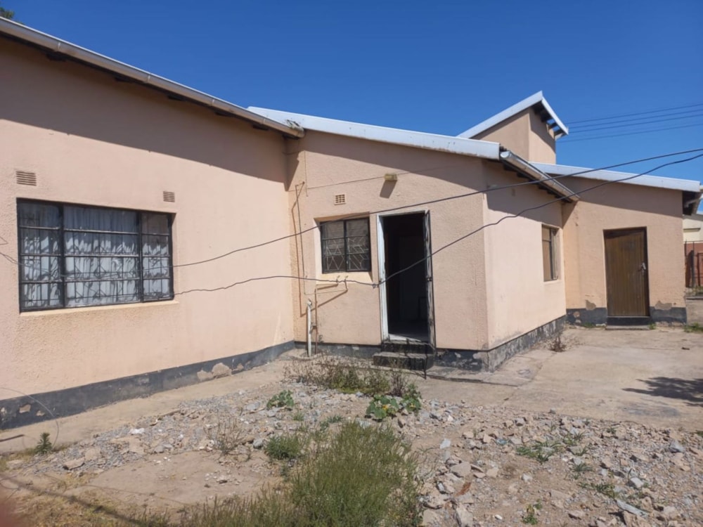 House for sale in Ikwezi - 1MH1629849