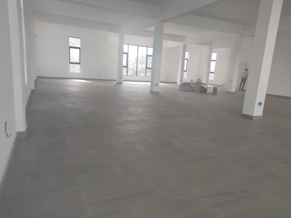 Commercial Building to rent in Grand Baie, Grand Bay, Mauritius - MPR1630054