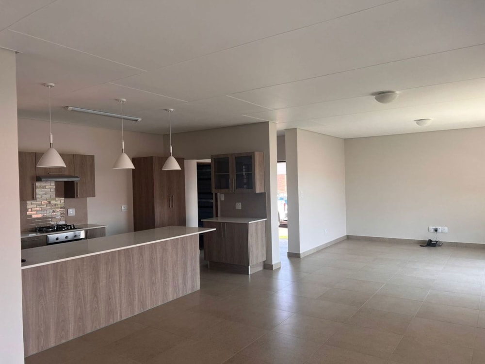 House let in Bateleur Estate - 1NS1676418 House let in Bateleur Estate - 1NS1676418