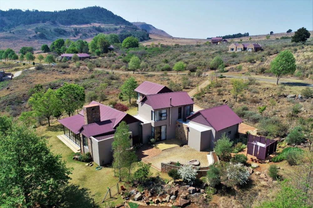 House for sale in Dullstroom - 1DS1677087 House for sale in Dullstroom - 1DS1677087