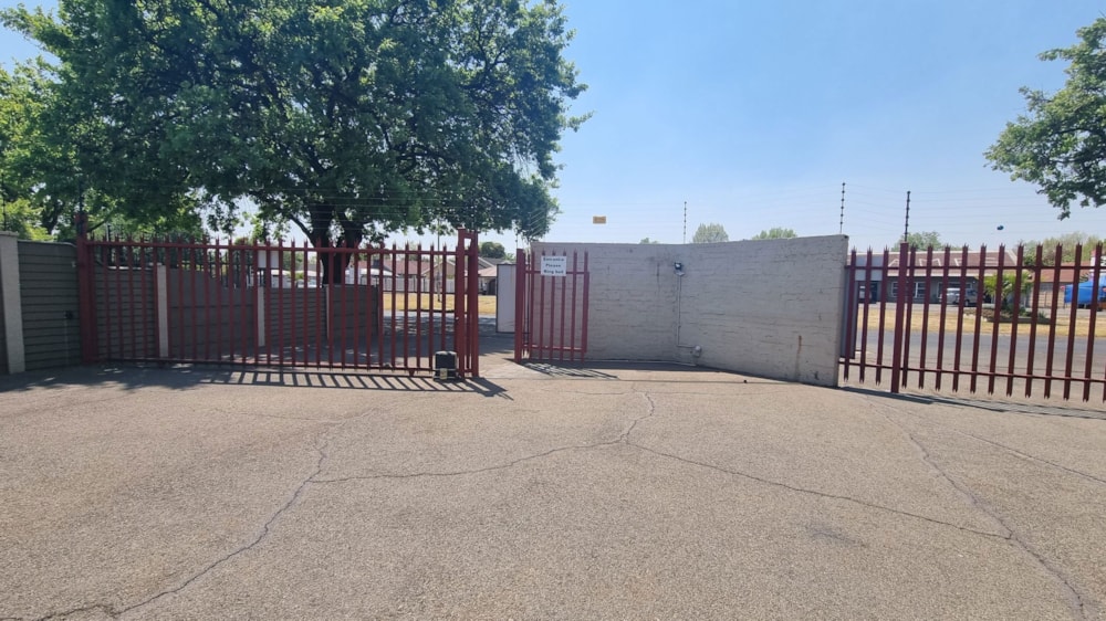 Commercial Building for sale in Vanderbijlpark SE 1 - 1VT1630193 Commercial Building for sale in Vanderbijlpark SE 1 - 1VT1630193