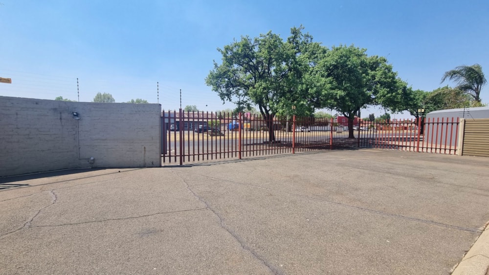 Commercial Building for sale in Vanderbijlpark SE 1 - 1VT1630193 Commercial Building for sale in Vanderbijlpark SE 1 - 1VT1630193