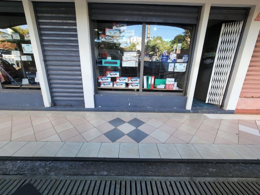 Commercial office to rent in Quatre Bornes, Mauritius - MUR1630437 Commercial office to rent in Quatre Bornes, Mauritius - MUR1630437