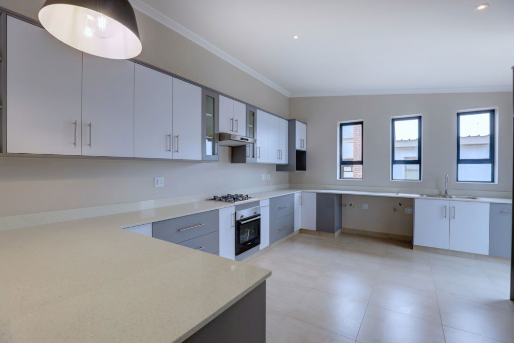 House sold in Kraaibosch Park - GEO1680166 House sold in Kraaibosch Park - GEO1680166