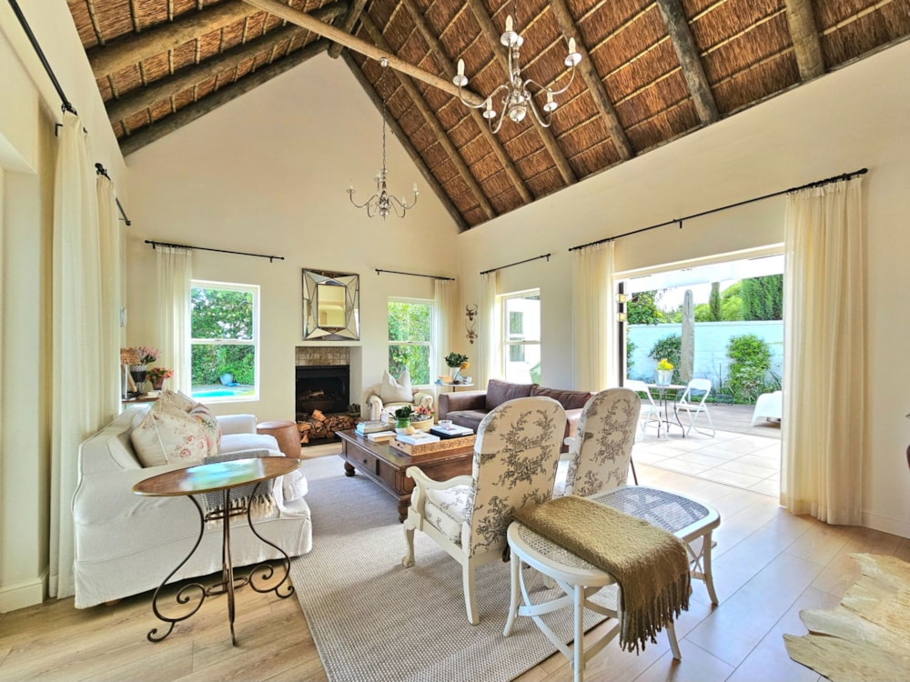 Double-storey house to rent in Canals - 1SA1735126