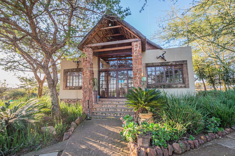 Game lodge for sale in Dinokeng - PTM1630832 Game lodge for sale in Dinokeng - PTM1630832