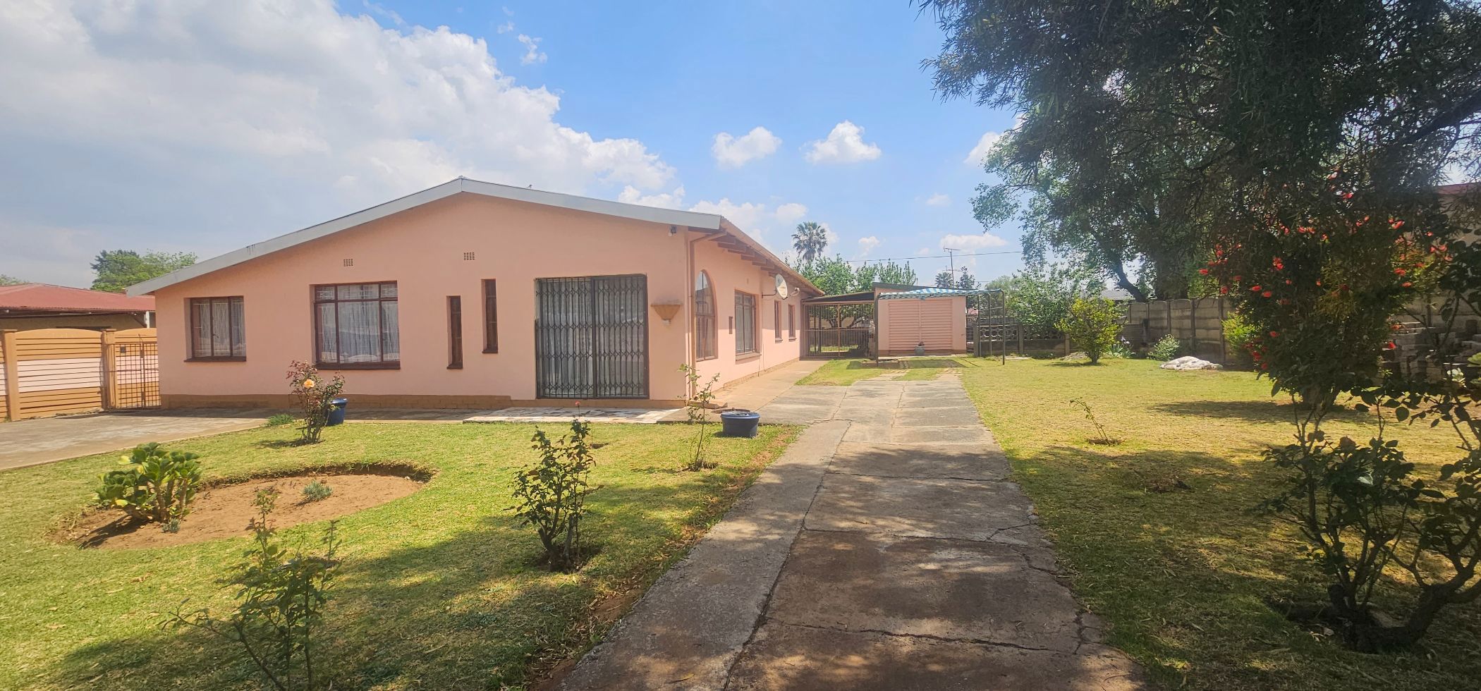 House for sale in Sonlandpark - 1VT1630977