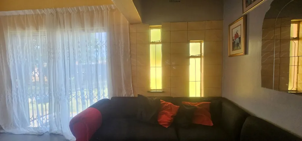 House for sale in Sonlandpark - 1VT1630977
