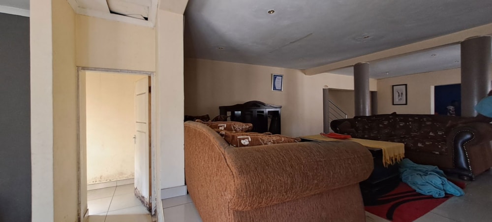 Double-storey house sold in Mineralia - 1MD1631038 Double-storey house sold in Mineralia - 1MD1631038