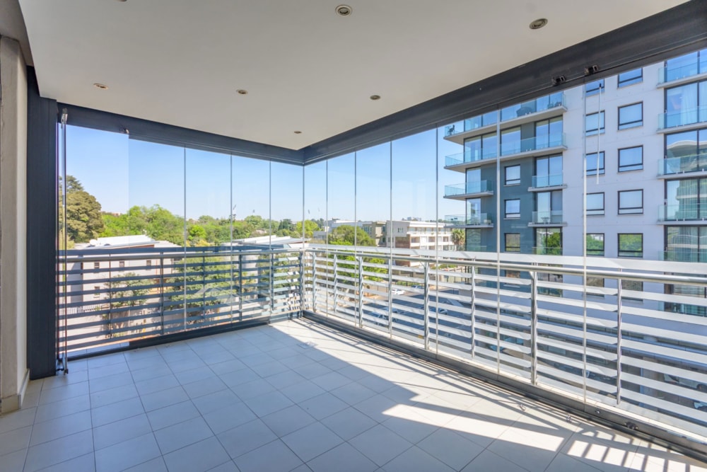 Apartment to rent in Melrose Arch - HP1736744