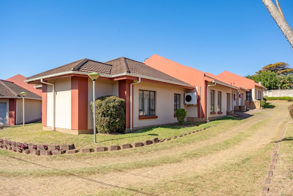 Townhouse sold in Uvongo - 1PX1628010 Townhouse sold in Uvongo - 1PX1628010