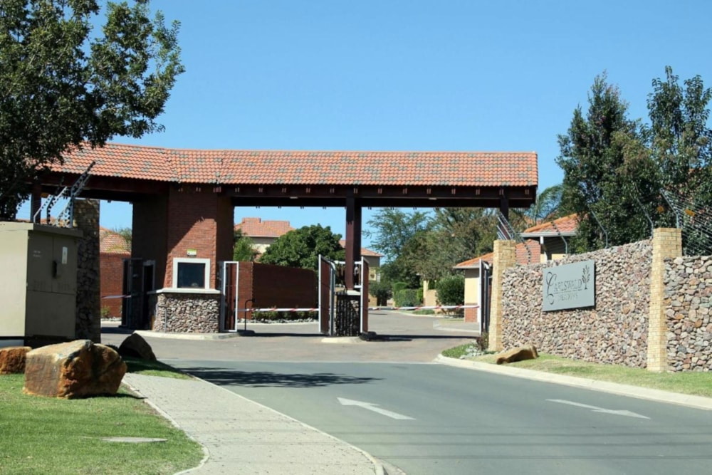 Townhouse to rent in Carlswald - MDL1717780 Townhouse to rent in Carlswald - MDL1717780