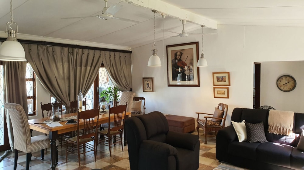 House for sale in Port Edward - 1PD1627908 House for sale in Port Edward - 1PD1627908