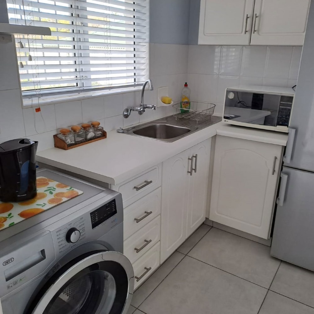 Apartment for sale in Scottburgh - 1si1479419 Apartment for sale in Scottburgh - 1si1479419