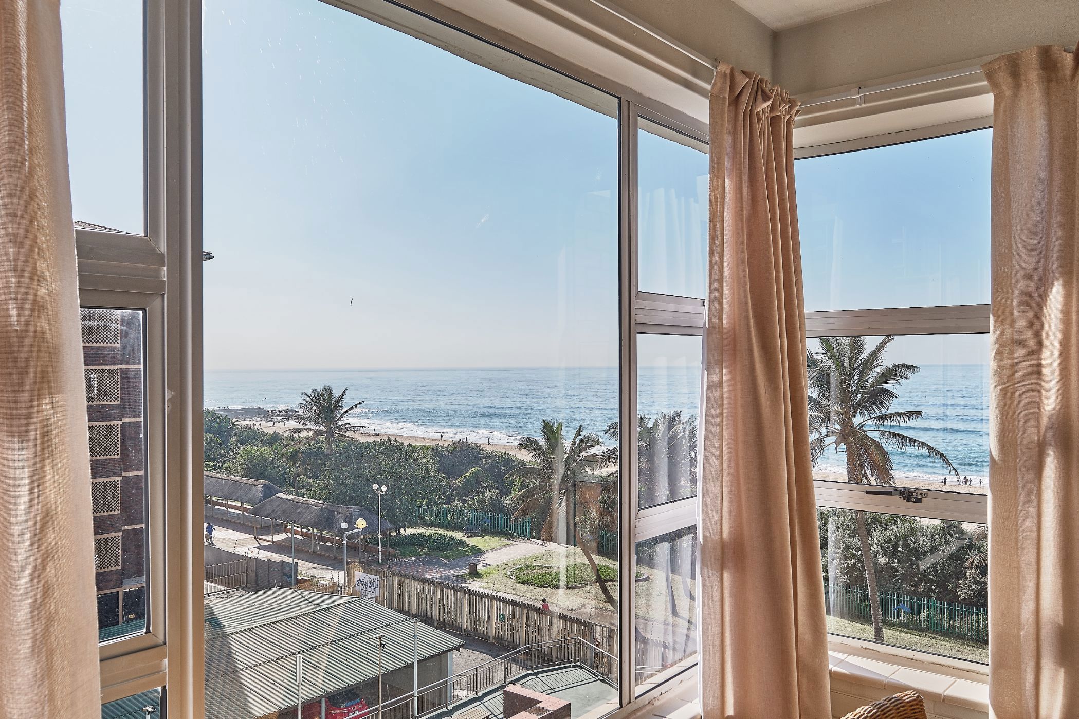 Apartment for sale in Amanzimtoti - 1WB1741988