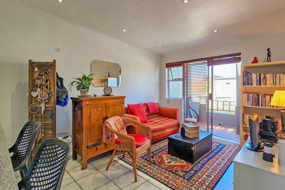Apartment sold in West Beach, Blouberg - 1TV1684034