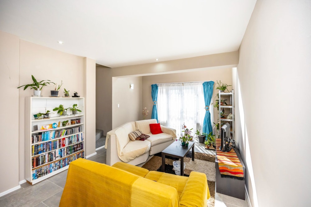 Apartment for sale in Beacon Bay - 1ET1630439