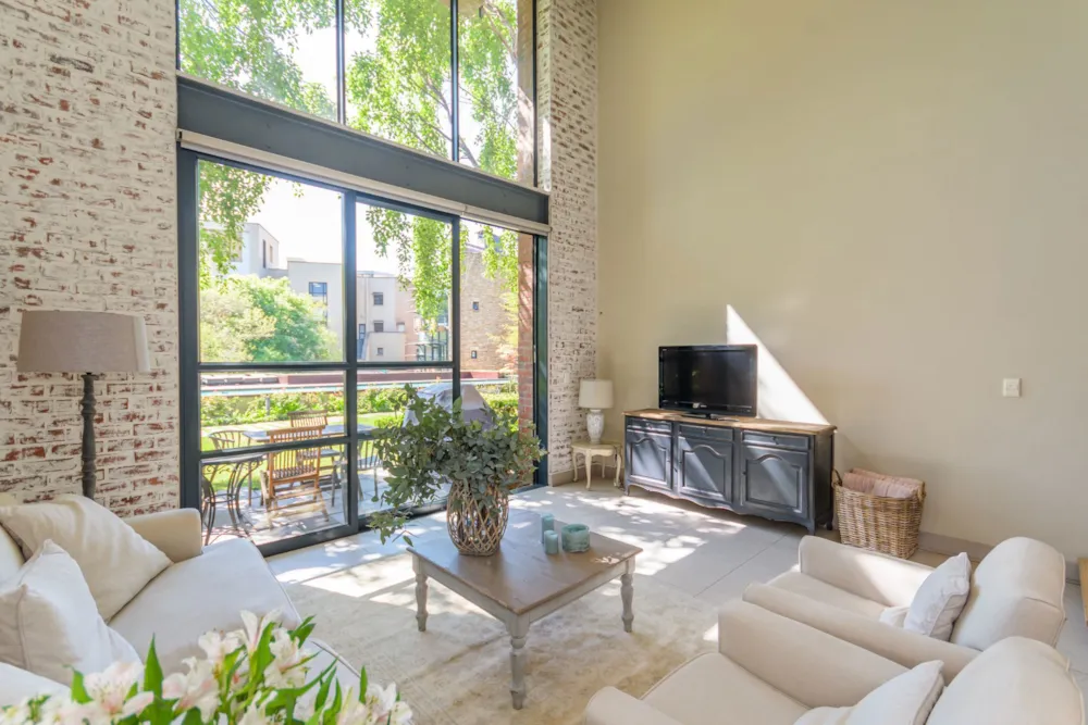 House let in Melrose Arch - JBL1725493