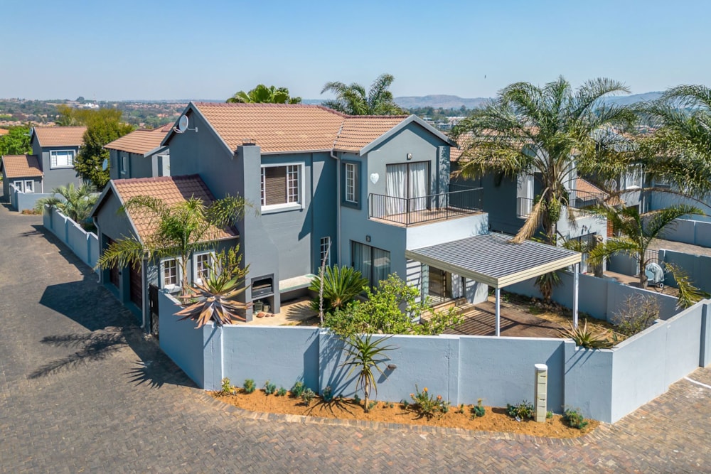 Townhouse let in Eagle Canyon Golf Estate - RAL1683298 Townhouse let in Eagle Canyon Golf Estate - RAL1683298