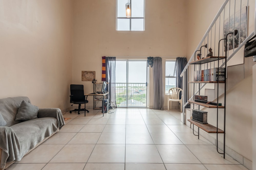 Apartment sold in Muizenberg - FH1634111 Apartment sold in Muizenberg - FH1634111