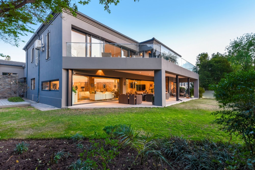 Double-storey house for sale in Dainfern Golf Estate - FW1630382 Double-storey house for sale in Dainfern Golf Estate - FW1630382