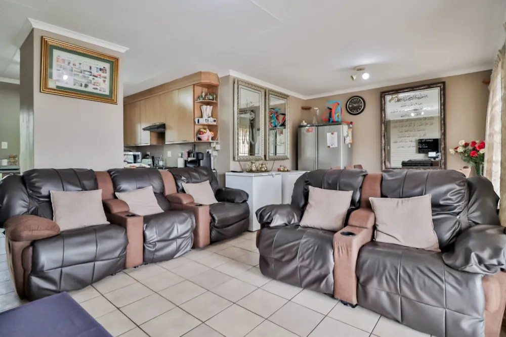 Apartment for sale in Nelspruit Ext 13 - 1NS1634670