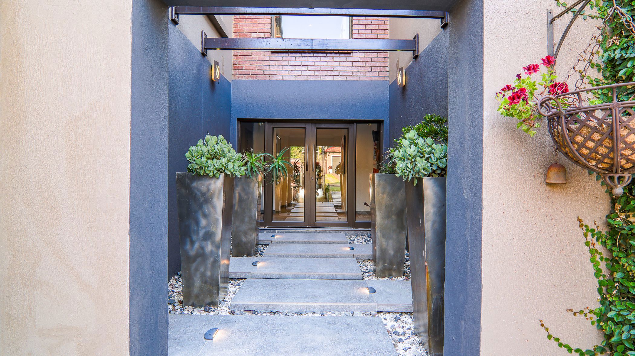 House for sale in Midstream Estate - CN1632334