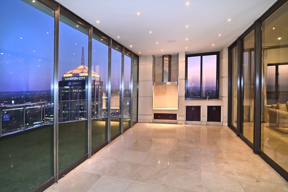 Penthouse apartment for sale in Sandown, Sandton - HP1628770 Penthouse apartment for sale in Sandown, Sandton - HP1628770